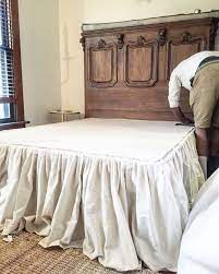 What kind of skirt should i wear to my bedroom? Diy Keine Nahen Drop Tuch Bett Rock Schlafzimmer Ideen Diy Wie Man Homeremodelingdiy Diy Kinder Diy Bed Skirt Bedroom Makeover Diy Bed
