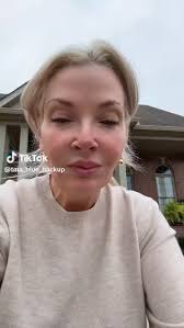 👀🤣🤣🤣😭💀💀🍿 HILARIOUS ‼️I watched this several times 🤣💀🍿(she's  referring to grieving widow, Erikkka Kirk hugging 👉🏾 a married man, J.D.  Vance & running her fingers thru his hair)