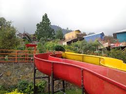 Fasilitas Di Kolam Renang Villa Khayangan Jonggol Villa Kolam Renang Pedesaan