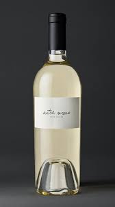 Icon Design Projects Entre Nous Wine Bottle Design Wine Etiquette Design Wine Etiquette