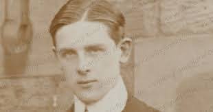 Richard Corker's Instagram, Twitter & Facebook