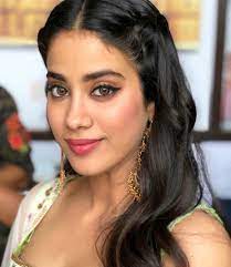 Check out janhvi kapoor's latest news, age, photos, family details, biography, upcoming movies, net worth, filmography, awards, songs, videos, wallpapers and much more about. Janhvi Kapoor Imdb