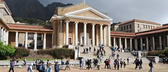 Questa è l'ultima sera nel parco, quindi ci facciamo rilasciare il permesso per uscire. Studiare In Sudafrica Tasse Universitarie Dell Universita Di Cape Town Classifica