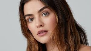 Ashley Ream's Instagram, Twitter & Facebook