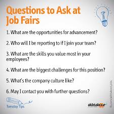 At An Overcrowded Job Fair A Successful Job Seeker Has To Figure Out How To Stand Out From The Crowd Since T Job Fair Career Fair Tips This Or That Questions