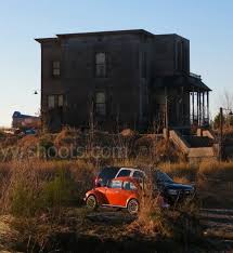 Bates Motel: Norma Bates' Iconic Gothic Mansion In Aldergrove, Bc  Demolished (Photos) | Pricey Pads