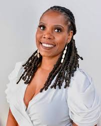 Dawn Prather's Instagram, Twitter & Facebook