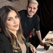 Wanda Turk's Instagram, Twitter & Facebook