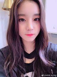 The group already comprised jeon soyeon, a former contestant of the reality shows produce. Idol Yuqi And Kpop Image 6338243 On Favim Com