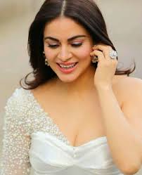 Pin By ب ري ت آ و ک آرآن On احلا صور بريتا In 2020 Indian Tv Actress Beautiful Diamond Earrings