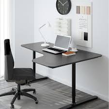 Bekant Stehpult Von Ikea Ergonomische Gestaltungsideen Fur Buromobel Schreibtischideen Ikea Ikea Schreibtisch