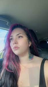 Veronica Rena's Instagram, Twitter & Facebook