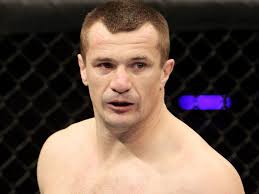 15 biggest UFC free-agent busts