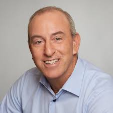 Joshua Macht's Instagram, Twitter & Facebook