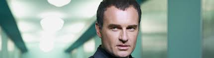 Maybe you would like to learn more about one of these? Julian Mcmahon Filme Serien Und Biografie