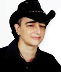 About Christa Hillhouse