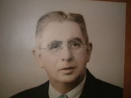 David Tefft's Instagram, Twitter & Facebook