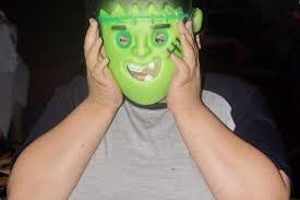 Kyrie Richardson's Instagram, Twitter & Facebook