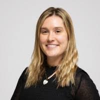 Theresa Dill's Instagram, Twitter & Facebook