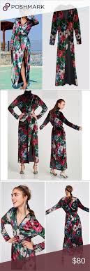 This cardigan combines a floral motif with a comfortable oversized fit. Zara Floral Print Velvet Kimono Robe Wrap Dress Clothes Design Velvet Kimono Fashion