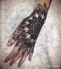 Everyone needs to get a henna tattoo once in their life. Dotwork Linework Rock N Roll Tattoo And Piercing