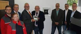 Finden sie alle bankleitzahlen zu: Ubergabe Defibrillatoren Vr Bank Bad Orb Gelnhausen Eg