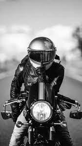 Photo Caferacer Motorcycles Motorcycle Biker Motorcyclelife Caferacers Custombike Biker Photoshoot Bike Photoshoot Biker Photography