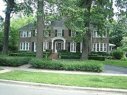 671 Lincoln Ave Winnetka Il 60093 Zillow Dream House Exterior Famous Houses House