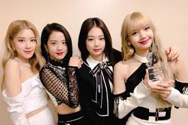 Erinnerst du dich noch an die samsung galaxy a80 blackpink exclusive edition legen sie fest, über was wir bereits berichtet haben. Blackpink Keeps Using Iphones Even Though They Are Sponsored By Samsung Allkpop