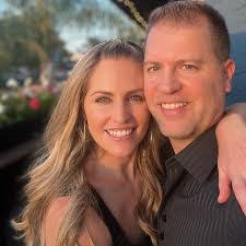 Amy Kiser's Instagram, Twitter & Facebook