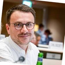 Over nine years in the OSCE and an amazing amount of experiences. I leave  wanting to do more. I am grateful to my colleagues for their amazing  insights and efforts. They continue