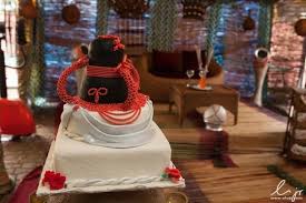 Traditional Edo Wedding Perfete Wedding Ceremony Traditions Traditional Wedding Cakes African Wedding Cakes