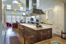 Overall, though, the look is more classic than colonial. 50 S Colonial Kitchen Designs For Living Vt