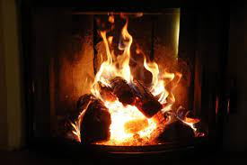 Depending on your cable provider, you can watch the yule log on demand, usually channel 1000 on your tv.comcast's on demand service has the standard definition yule log, the yule log in 3d, and the hd yule log. Tendangan Dari Langit Yule Log Channel On Direct Tv Yule Log Channel On Direct Tv Tis The Season For More