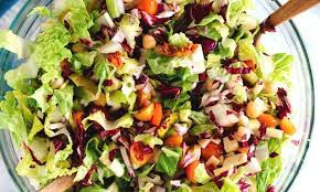Vous êtes à la recherche d'une recette végétarienne ? Salade Hachee Vegetarienne Italienne Recette Et Ingredients