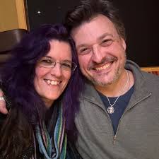 Can you reheat a frozen pizza?