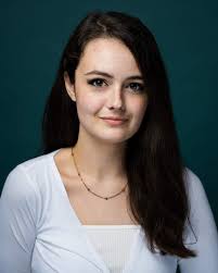 Emily Stacey's Instagram, Twitter & Facebook