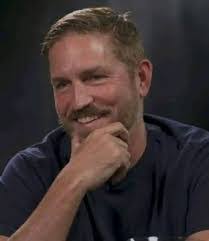 Richard Errante's Instagram, Twitter & Facebook