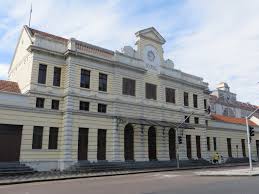 Der verein, der im gleichnamigen viertel botafogo von rio de janeiro begründet wurde, ist einer der vier großen fußballvereine der stadt und gehört zu den traditionsreichsten brasiliens. Curitiba Wikipedia