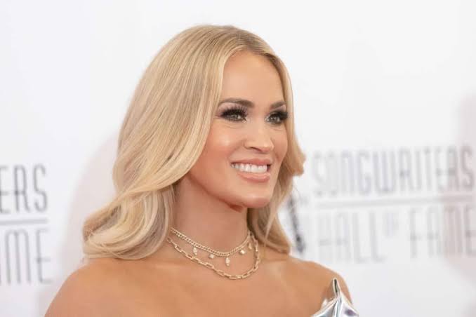 From Idol Stage to Recording Studio: The Journey to Carrie Underwood's  First Hit - Backstage Country