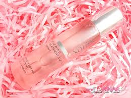 Bagi mereka yang mempunyai kulit wajah yang cenderung untuk mendapat jeragat, jangan bimbang lagi kerana produk krim ini boleh. Bye Kulit Kusam Hello Kulit Bermaya Bersama Nutox Renewing Treatment Iafoodhunter