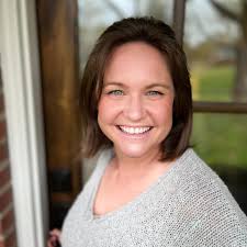 Green Hills Agents, 235 Compass Real Estate Agents