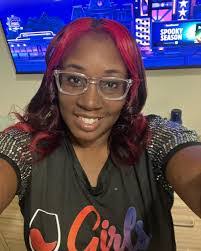 Sabrina Carey's Instagram, Twitter & Facebook