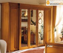 Kamu bisa menemukan penjual lemari pakaian portable dari seluruh indonesia yang terdekat dari lokasi & wilayah kamu sekarang. Jual Lemari Pakaian Pintu 4 5 Kayu Jati Terbaru Zavid Furniture Jepara Toko Online Mebel Jepara Kota Ukir Terpercaya