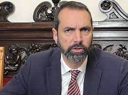 Messina: il sindaco Federico Basile risoluto nell'illustrare le iniziative  assunte nell'interesse della città e dei cittadini.