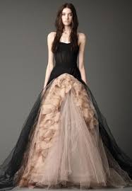 Vera Wang 3 In Love With This Dress Fall Collection Black Wedding Dresses Wedding Dresses Vera Wang Halloween Wedding Dresses