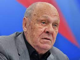 Меньшов снял всего пять фильмов. I 1lpwfhpdsdym