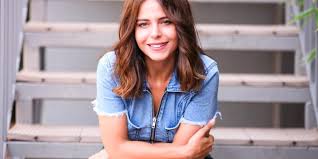 Demir'in eski sevgilisi danla bilic, konuyla ilgili ilk kez konuştu. Simge Sagin Ve Berat Demir Arasinda Ilginc Iddia