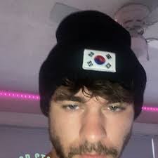 Sean Weigel (@Wiggles_80)