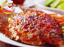Ikan kakap dikenal memiliki daging yang tebal, lembut dan memiliki cita rasa gurih yang sangat disukai banyak orang. Resep Hidangan Lauk Ikan Bakar Bumbu Pedas Masakan Sehat Untuk Diet Club Masak Resep Ikan Mas Resep Ikan Resep